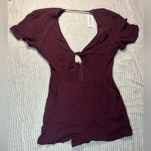 Burgandy Romper PAC Sun NWT Size Small Boho Beach Vacation Cut Out Bow Tie